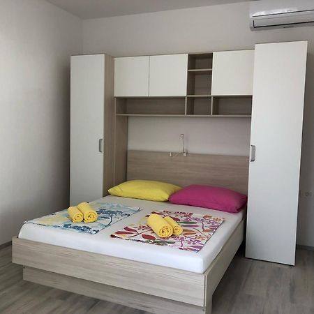 Apartments & Rooms Nardin Изола Екстериор снимка