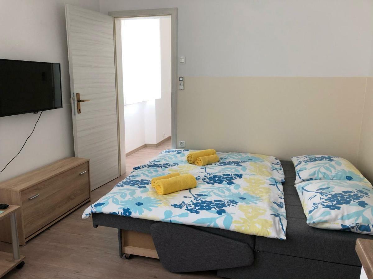 Apartments & Rooms Nardin Изола Екстериор снимка